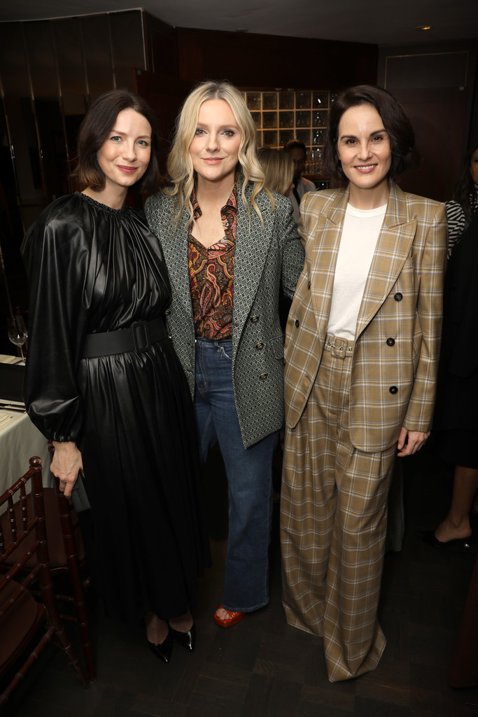 AdoringMDockery's tweet photo. #News 📸 First pics of #MichelleDockery at the #InStyleBadassWomenDinner Hosted By Laura Brown, with #CaitrionaBalfe &amp; #DarcyCarden 😍😍😍😍

🔗 https://t.co/nvvh9cNnJZ https://t.co/W6W1f2Om4s