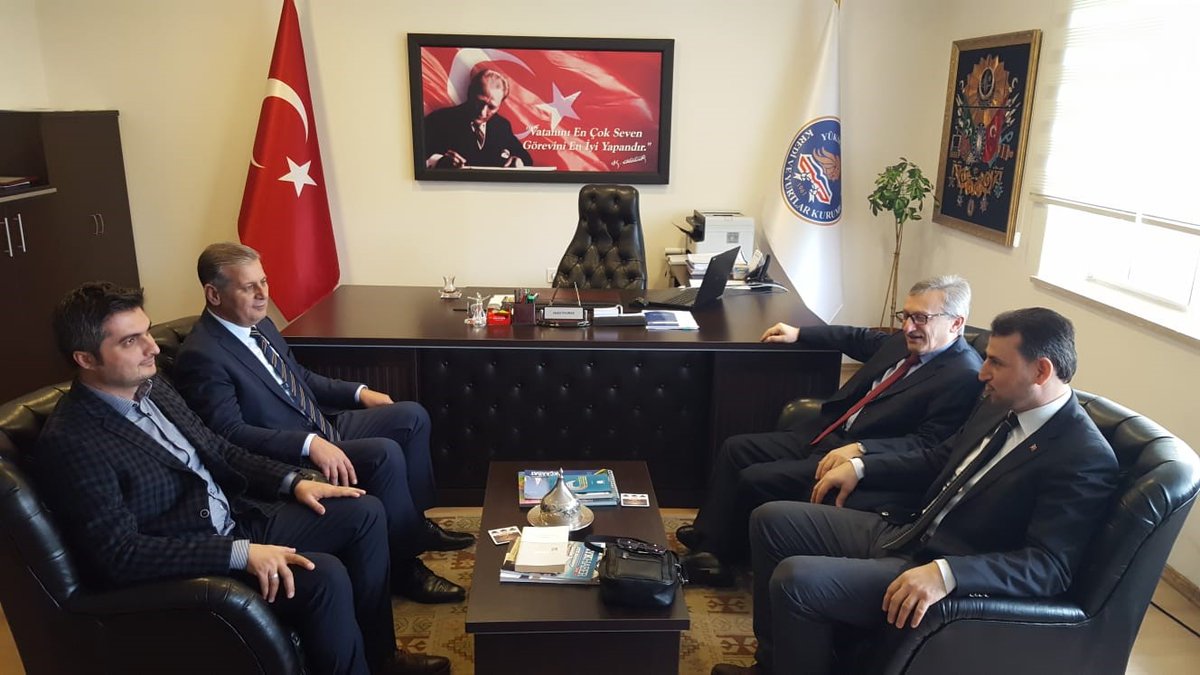 Akçaabat Müftüsü Alaettin Kırbıyık ve dini danışman Miraç Coşkun, Akçaabat Fatih Yurt Müdürlüğümüze gerçekleştirdiği ziyarette, öğrencilerimizle ilgili 2. Dönem yapılacak çalışmalar hakkında istişare toplantısı yaptı.
#BenimYurdumKYK