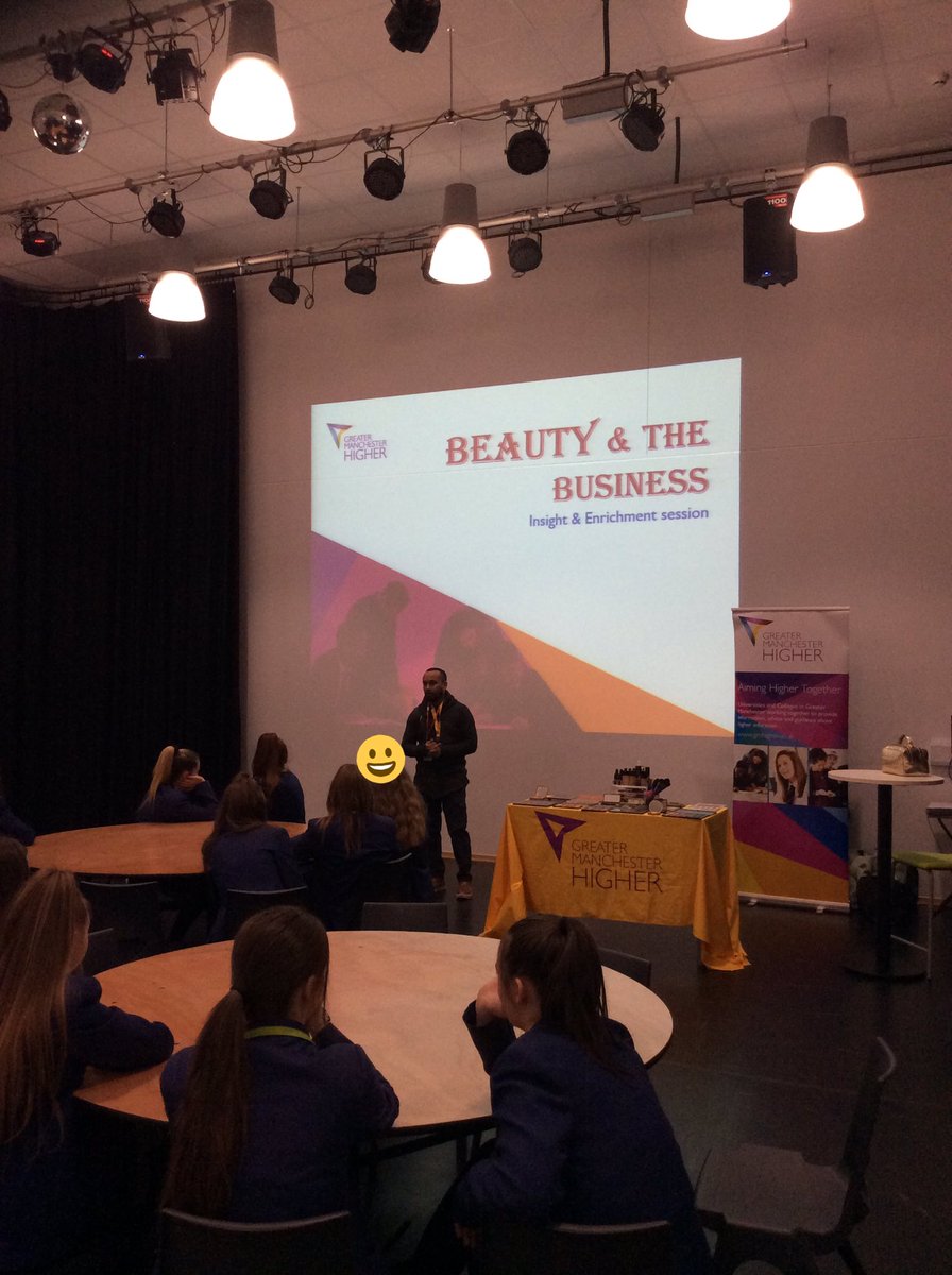 HairMea's tweet photo. An inspirational careers session for Yr 9 H&amp;B students today by GM Higher. Focusing on transferable skills and HE options within the industry. @GM_Higher @MEAcad #linkingcirriculumtocareers #raisingaspirations https://t.co/xNR5HrfqXQ