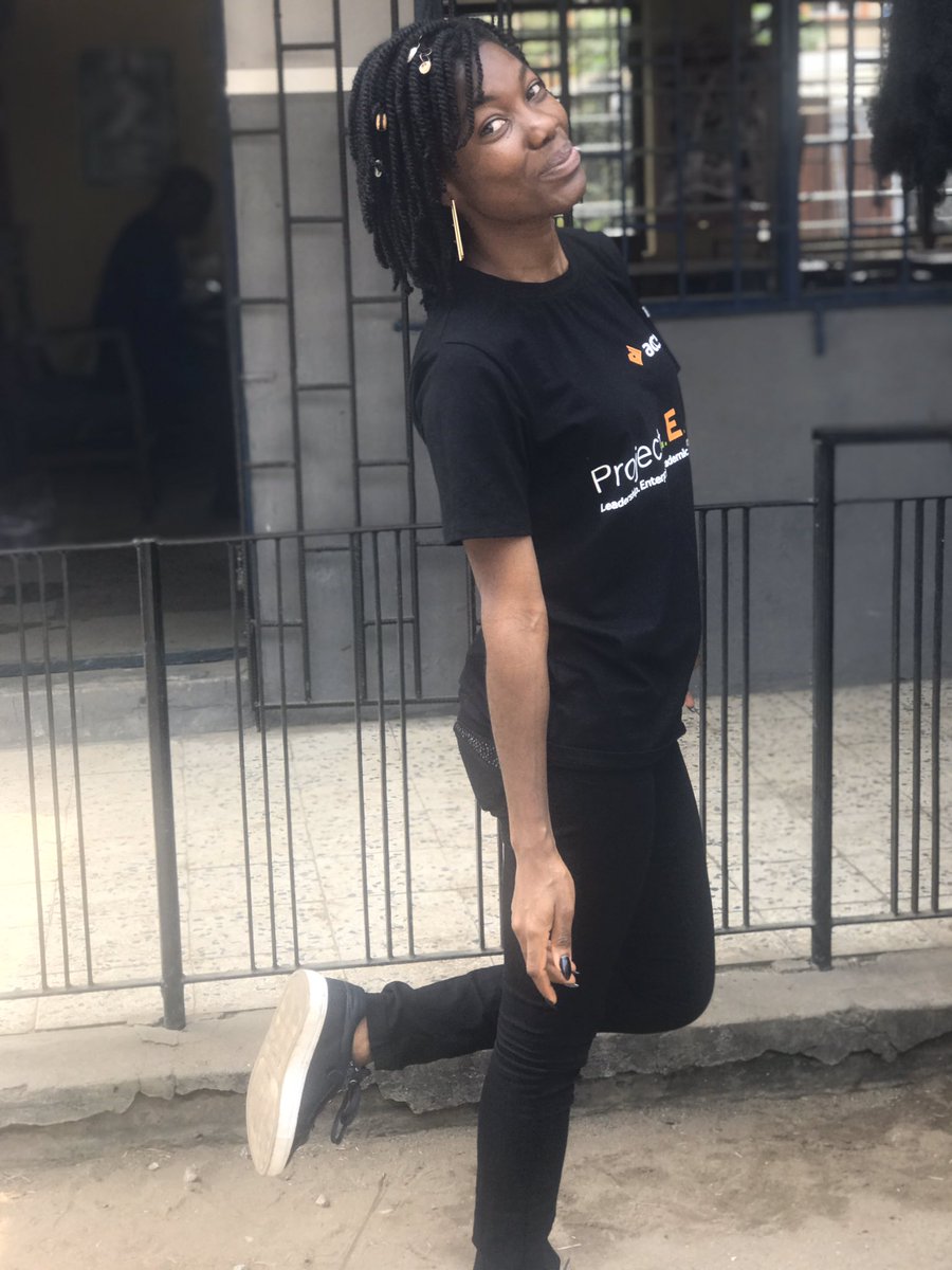 CeeOgbonnaya's tweet photo. I volunteer because ”...it’s not about what you have or have achieved; it’s about who you’ve lifted up, who you’ve made better. It’s about what you’ve given back.”
Why do YOU volunteer?
#RBDProjectLead
#AccessBank
#EmployeeVolunteer https://t.co/CPVnJuPEYB