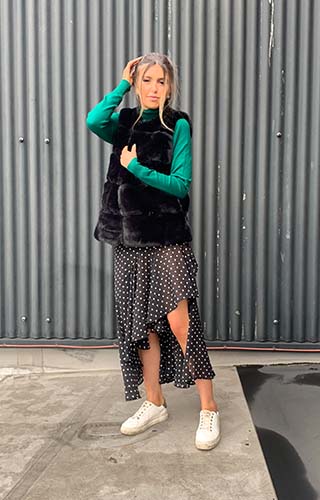 AccentClothing's tweet image. We&apos;re still layering knitwear with lightweight dresses &amp;gt;&amp;gt;&amp;gt; bit.ly/2tZtMxW

#TransitionalStyling