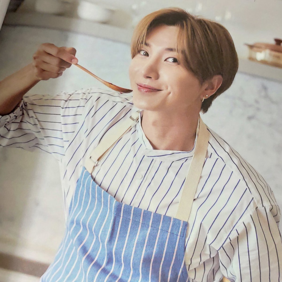haelic's tweet photo. #TeukChef Leeteuk Cookbook
#SuperJunior #2YA2YAO #SUPERJUNIOR_2YA2YAO https://t.co/cGl8FVT3P2