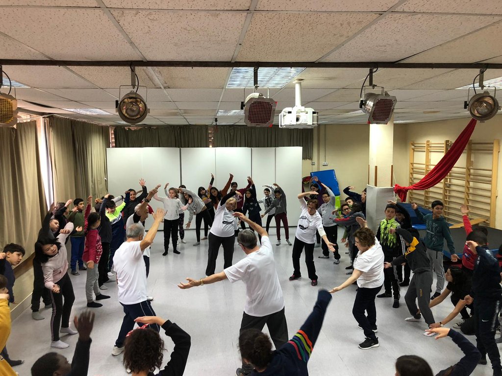 EscolaRocafonda's tweet image. Segona Classe de Tai-txi amb el #casaldelagentgran de la #llantia! #fembarri #educaciofisica #mataro #escolarocafonda
@esportmataro @educaciocat @EducacioMataro @aliancesmagnet @SSTTMVO @sseifp