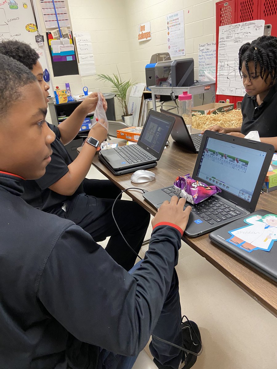 Mcscience348's tweet photo. Wow! We are on the move! We are making great progress with our UC #m2se #STEM #mthcsproud #myohioclassroom https://t.co/6B5r8RDZvT
