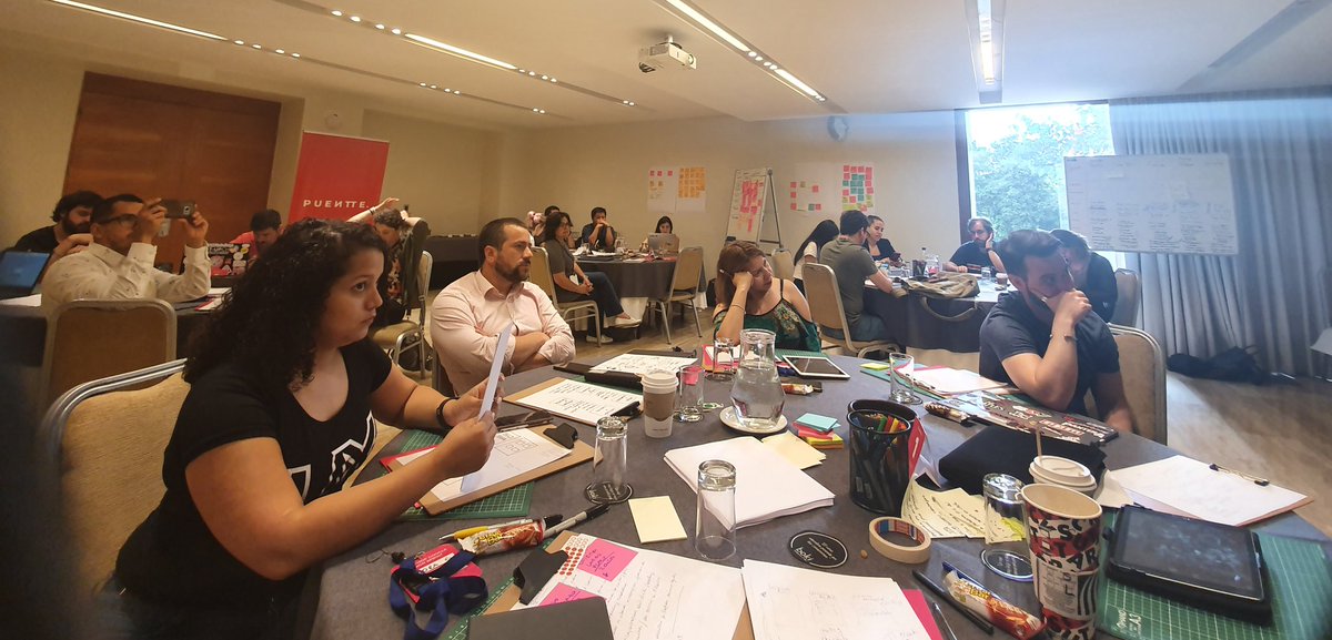 GaticaSandri's tweet photo. Vamos por el segundo día del taller #designsprint junto a #puenttedesign hoy vamos generando nuevas ideas para @servi_senior https://t.co/1UIoXjvhkr