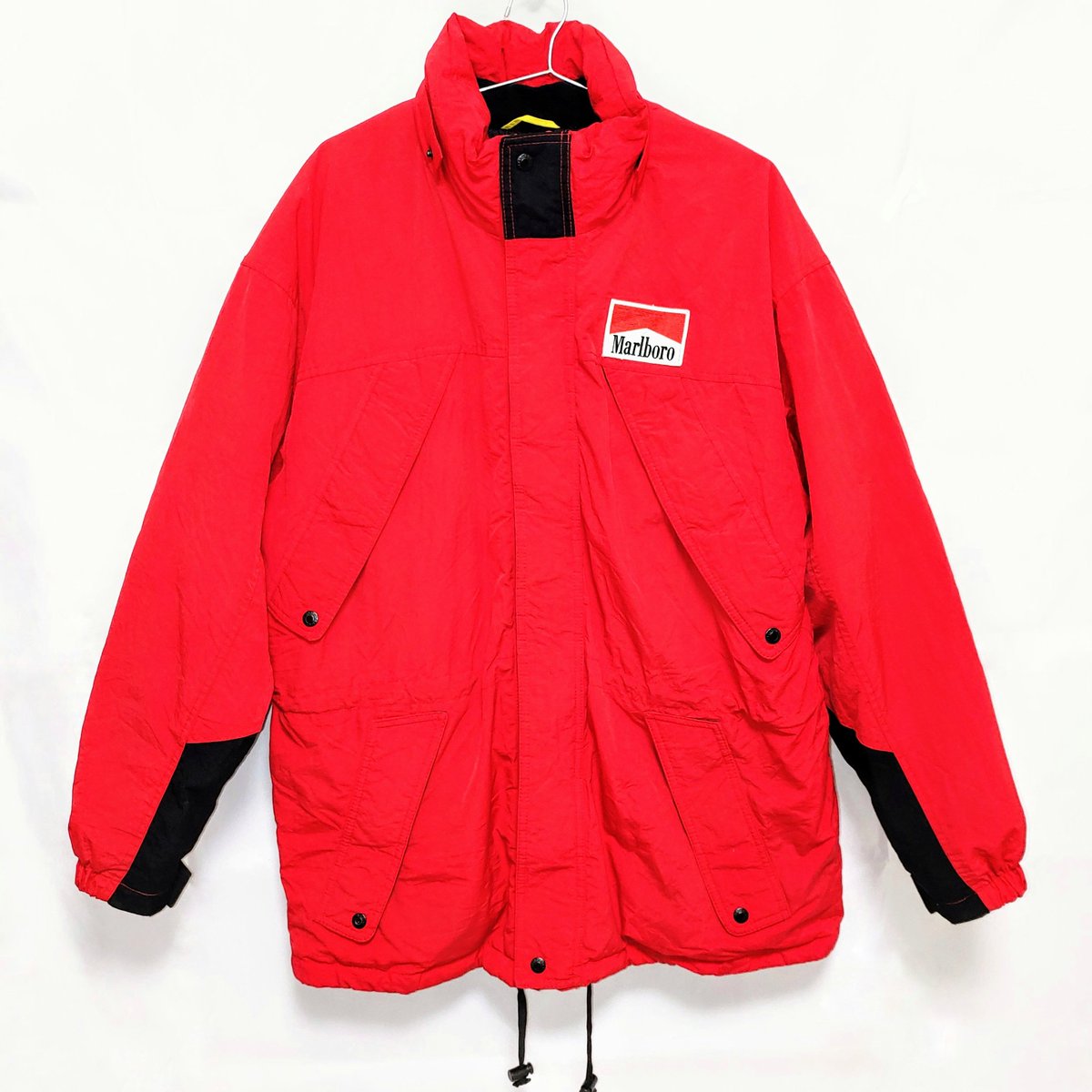 yoyew_theshop's tweet photo. 【プレゼント1】
Marlboro Duck Down Jacket
マルボロ ダックダウン ジャケット

〈応募方法〉
①本アカウントをフォロー
②このツイートをRT

https://t.co/wwXIUfySKN
をフォローの上、当該ポストを「いいね！」していただきますと当選確率が2倍となります。

#YoYew
#ヨーヨー
#古着
#プレゼント https://t.co/Lliwy9Tbt9