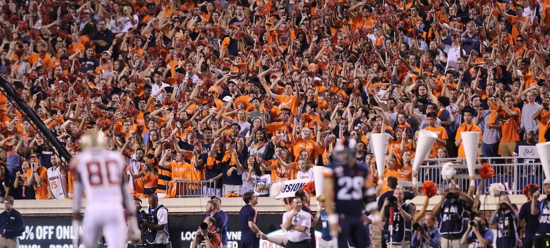 JeffWhiteUVa's tweet photo. In 2019, attendance increased markedly at Scott Stadium, where @UVAFootball posted a 7-0 record, and the game-day atmosphere improved. @ADWilliamsUVA is looking for more progress this year: https://t.co/ZUvhyFskTl https://t.co/ETzhOlkIAD