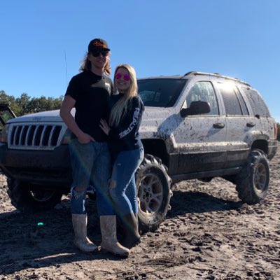 Garrett_elser's tweet photo. “Thank god for this women, amen” https://t.co/YuXtld6aha