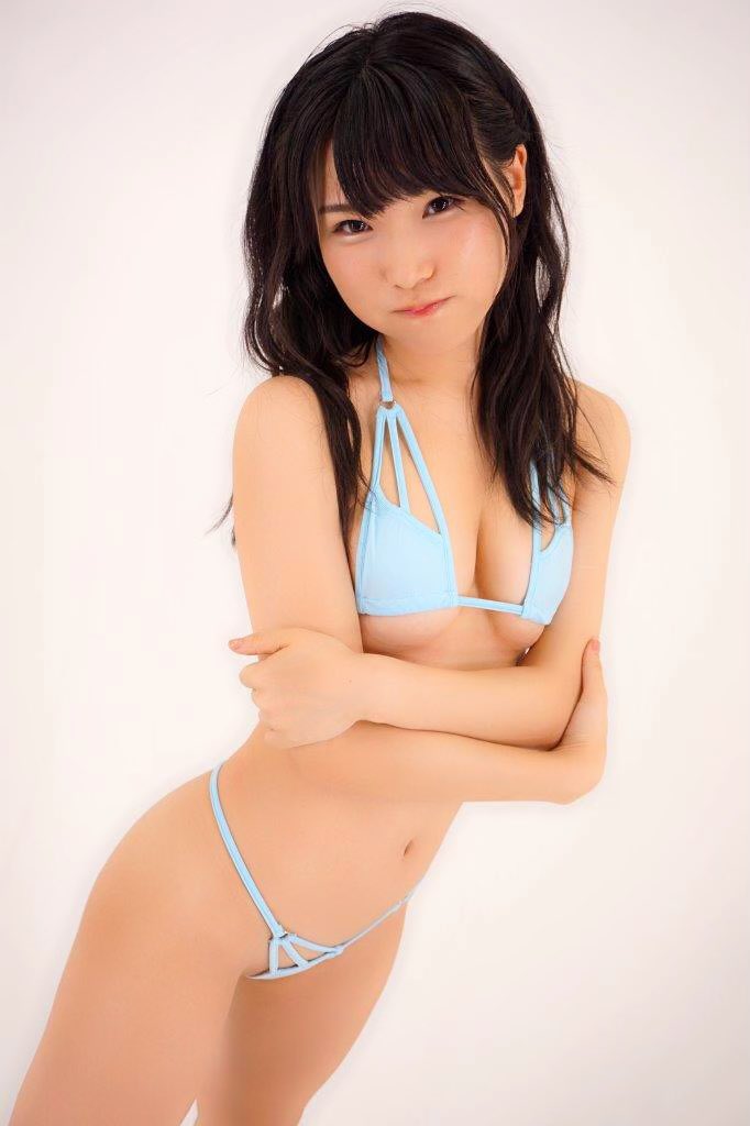渡辺真夏 7月7日の写真 今日ありがとうございました 今日も使った銃