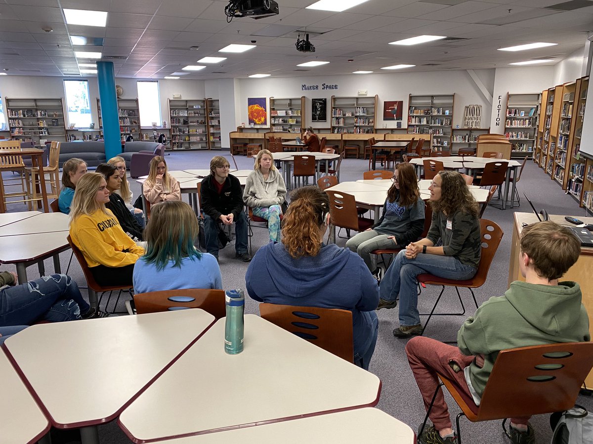 What’s your path?
AWest students learn about veterinary career pathways through the experiences of a professional. Thank so much so much Stacey!
<a href="/AWestNow1/">AWestNow</a> @COJasonGlass <a href="/CteJeffco/">Jeffco CTE</a> <a href="/JeffcoSchoolsCo/">Jeffco Public Schools</a> <a href="/caringhandsvet/">Caring Hands</a> #JeffcoCTE #CTETransformsTasks