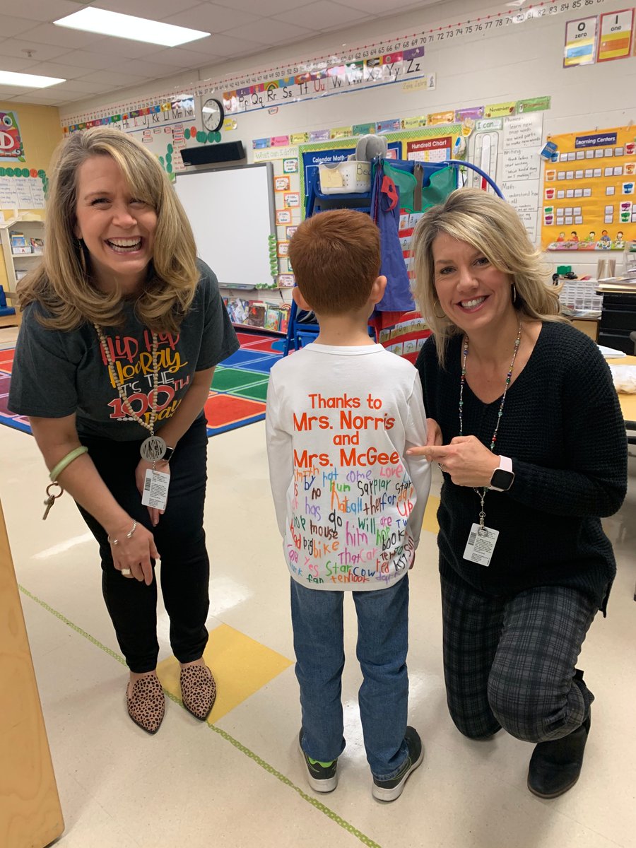 MrsJenJones1's tweet photo. Thank you to our wonderful teachers for 100 days of learning! @Lex1_Literacy @LexingtonOne @phescougars https://t.co/SljDLatXDc