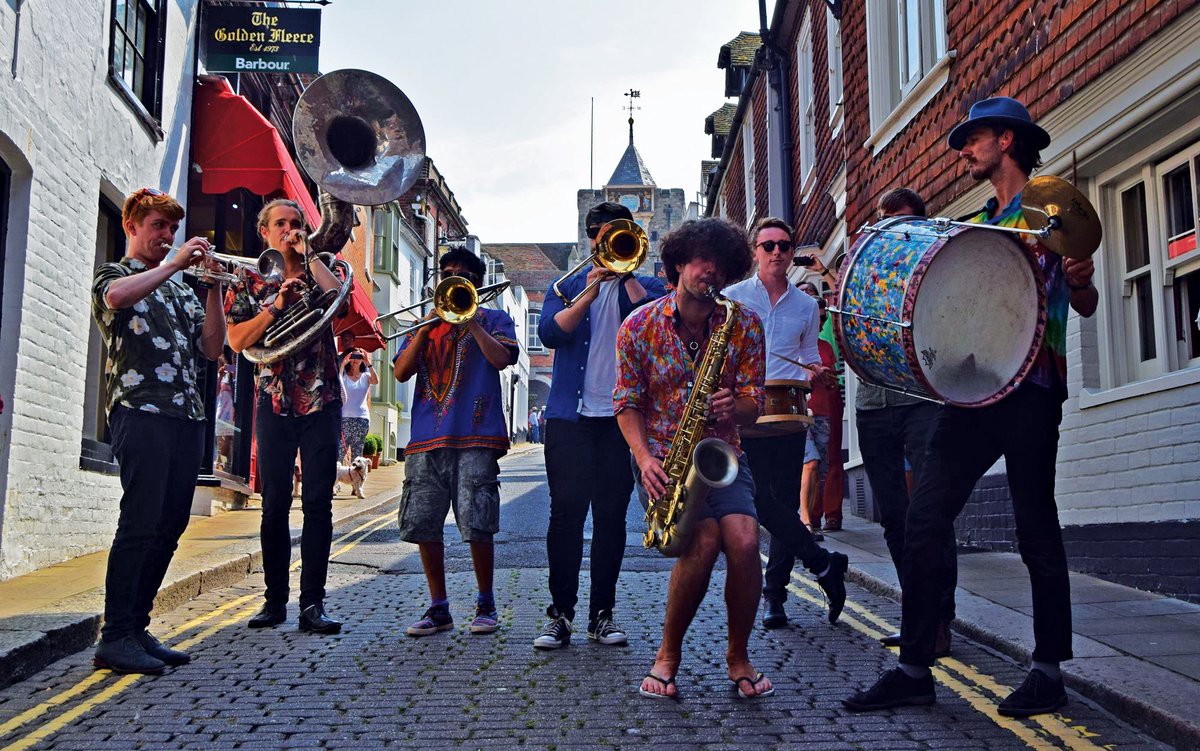 gigskidsbedford's tweet photo. Gigs4Kids concert bookings for Bedford schools are now OPEN! 🎉 have you recieved your booking form? If not, visit the link below to request one 📑 Deadline for form submissions is 5th Feb 2020: lets get giggy with it! 🎸🥁🎹🎺🎤
https://t.co/5Sws91LC6m https://t.co/gyzqstQDLS