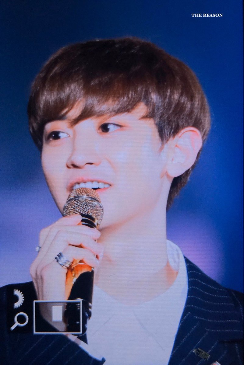thereason1127's tweet photo. 200129 EXO-SC Special Event 오늘두 넘예뻐😍😍😍❤️✨
#찬열 #CHANYEOL #チャニョル #朴灿烈 #엑소 #EXO   #EXO_SC @weareoneEXO https://t.co/WcT5c0BIE8