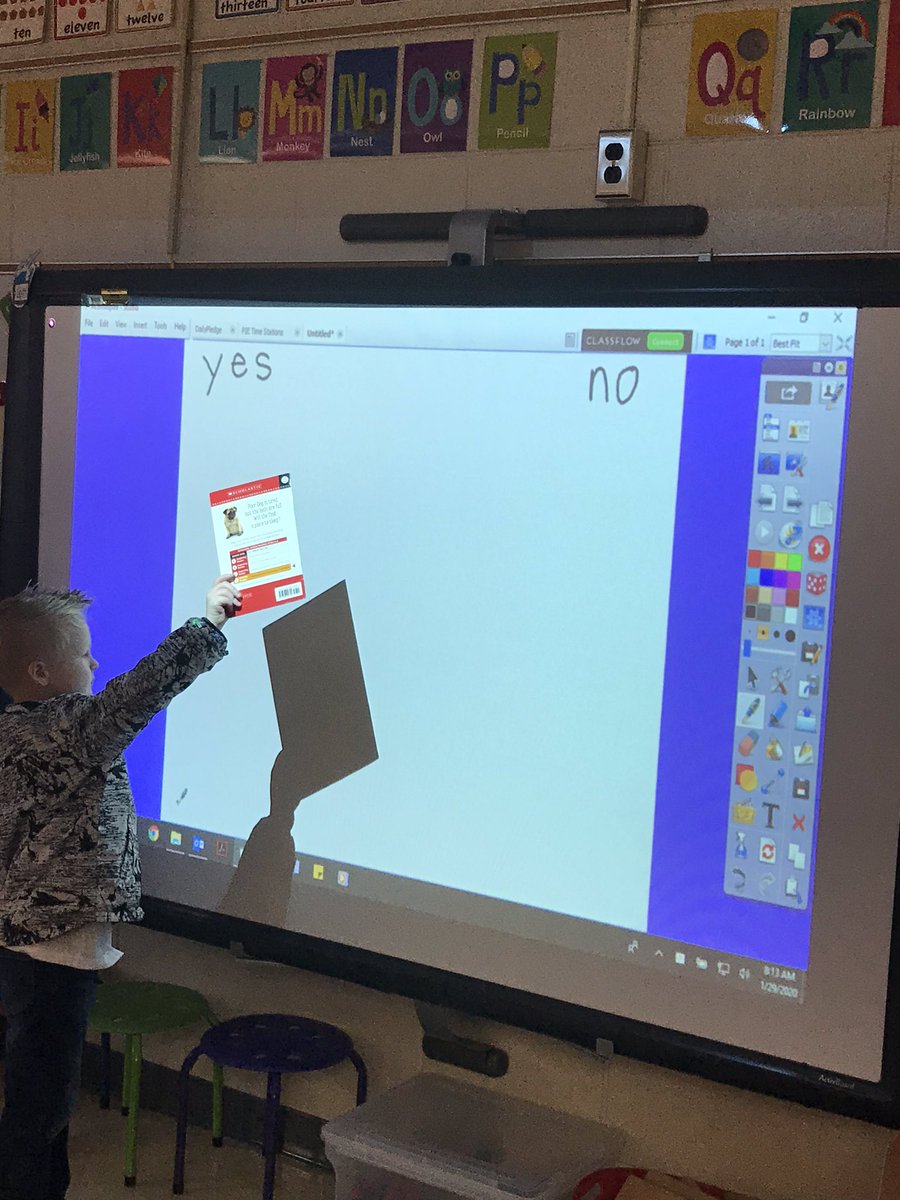 TracySpain8's tweet image. Kindergarten students investigated shadows today! The sun wasn’t out but we made shadows with artificial light! #everychildeveryday #TeachInspireGrow #ItsAnExperience @TheParkSPESelem @HCPS_Innovates @HenricoSchools @ExEdHcps