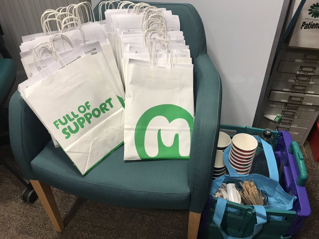 MacmillanSTG's tweet photo. Busy bees preparing this morning workshop 🤓 looking forward to welcoming patients, helping them with advice &amp; tips on how to cope with #cancerrelated #Peripheralneuropathy #livingwithandbeyondcancer  #patientcare #PatientExperience #outstandingcareeverytime https://t.co/7z0tI5Lexn
