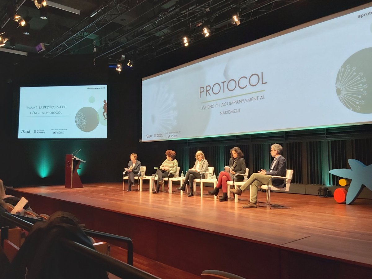 Taula1: Al centre de la nostra atenció i cura la DONA, sigui cis o trans; amb o sense parella... El #protocolnaixement2020 té present la perspectiva de gènere <a href="/icdones/">Institut Català de les Dones</a> <a href="/DonaSantpau/">Dona Santpau</a> <a href="/DonaLlum/">Dona Llum</a> <a href="/cmartinezbu/">Cristina Martinez</a> @apicsbcn <a href="/SCOG_cat/">SCOG</a>