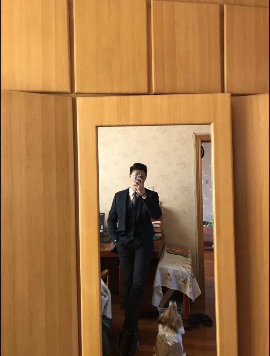 Romoss98's tweet photo. 新人报道，一起聊天不好吗？ https://t.co/a42QahFqZi