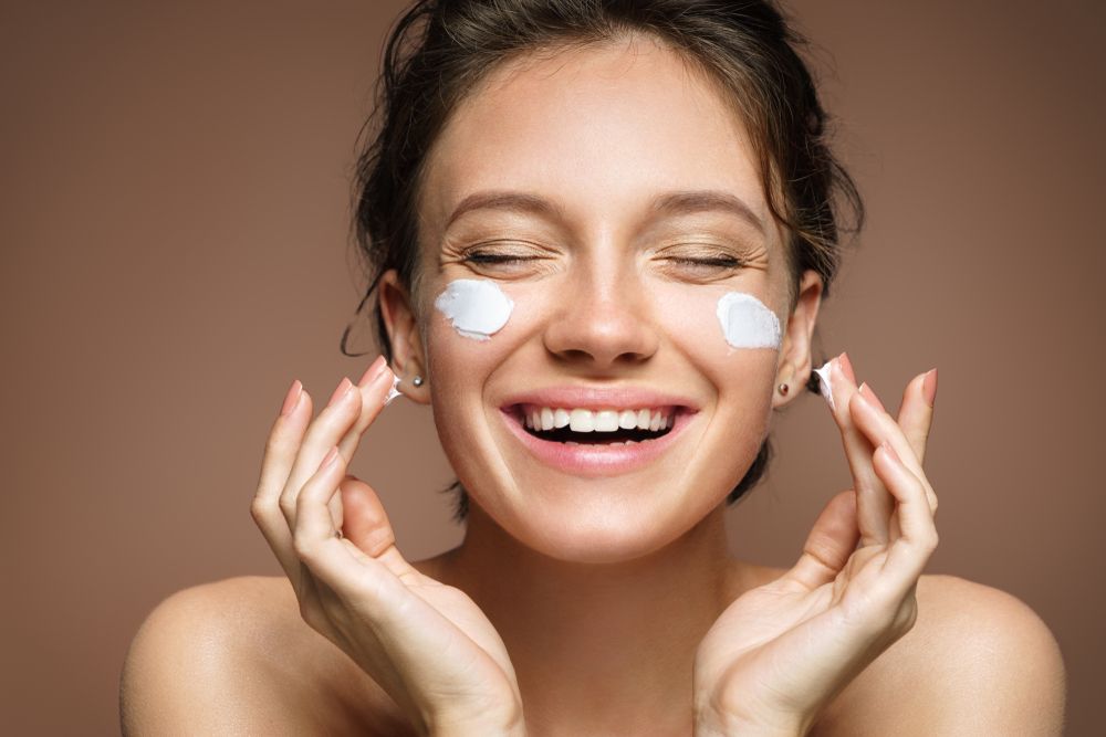 dnalysis's tweet photo. Get your best skin yet, seriously. Our test DNA Skin analyses variations on 18 genes that link to your skin's health and ageing.

Based on the results, you can personalise solutions to improve your skin, and decrease the visible signs of ageing. Visit our website for more info. https://t.co/B8FpSLVds5