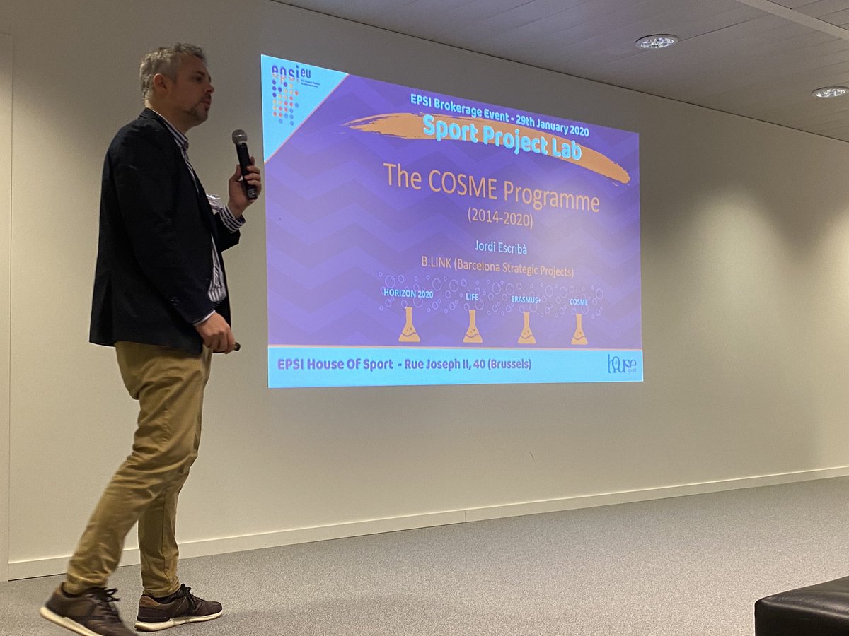 EpsiEU's tweet photo. @BeLINKbcn on the stage! Jordi Escribà illustrates how to write a successful #COSME project proposal
#SportProjectLab https://t.co/nrSVPQ5c5J