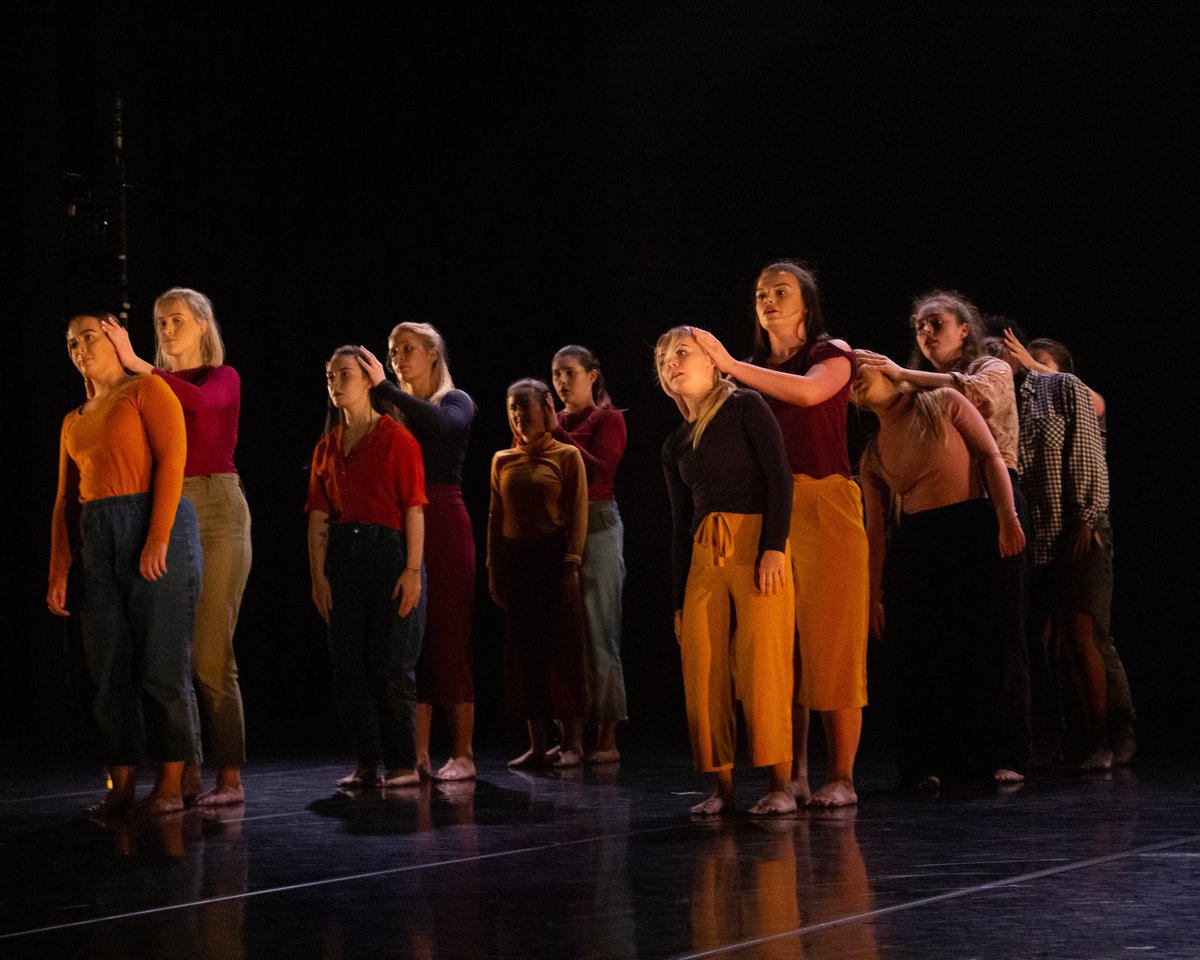 AnnaSenior3's tweet photo. Photos from our piece Boom Collective, taken by the amazing Rosie Verney. Can’t wait to start working on this again. https://t.co/zioVCAJVfU