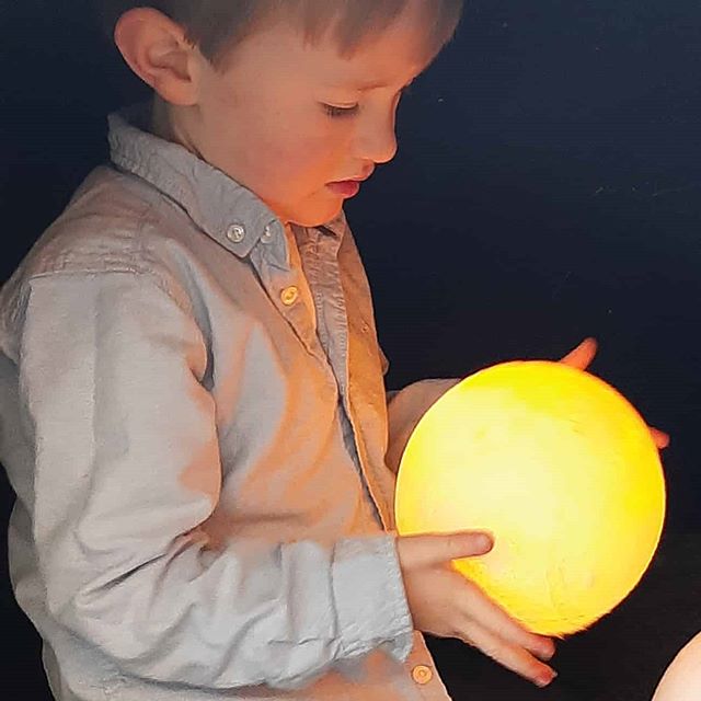 solsticearts's tweet photo. "What a truly magical intergalactic morning travelling to the moon.๐โจChildren Loved it & can't stop talking about their adventure. Thank you ๐๐"
Some last-minute availability for 'Moon Woke Me Up' at 11:15am & 2:00pm today. #childrenstheatre #Navan #Meath #LittleBigTop https://t.co/icWStKM0hS