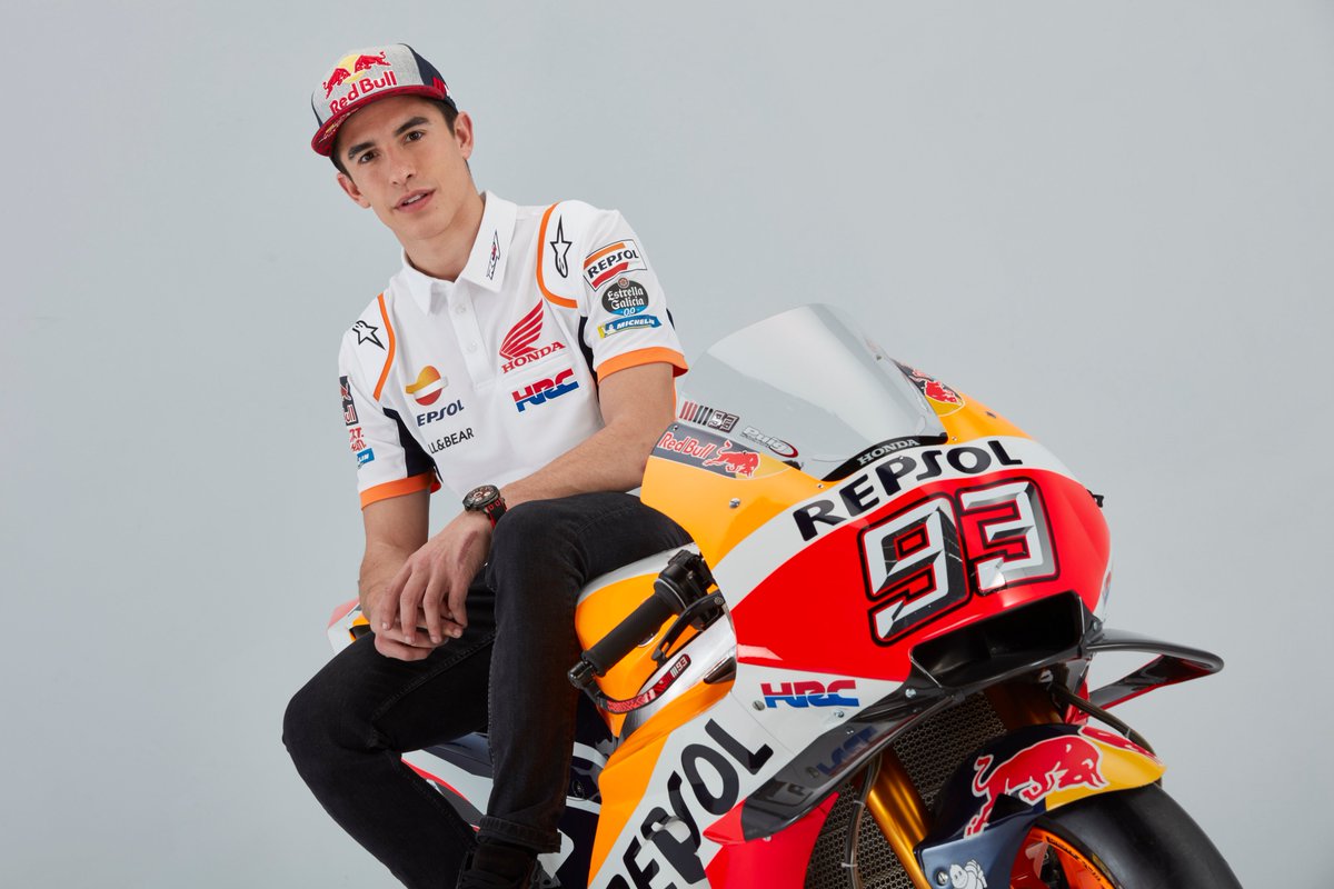 HRC_MotoGP's tweet photo. Less than a week to go until  it all gets unveiled in Indonesia...

See you soon RC213V 👀 https://t.co/tVcmzQAGby