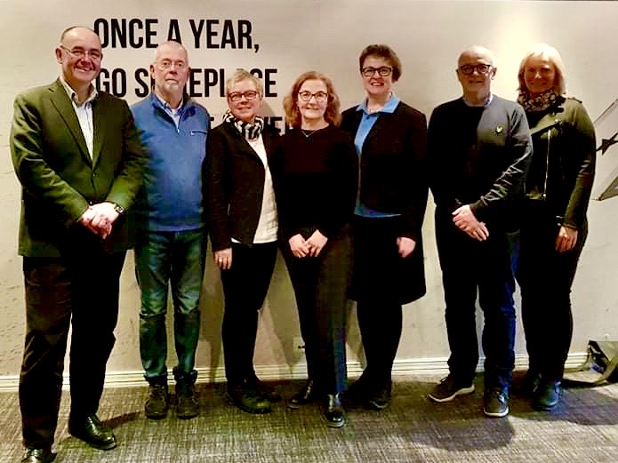 FKT_no's tweet photo. Styre i @FKT_no ønsker medlemmer og alle andre #Kontrollutvalg og interesserte velkommen til Fagkonferansen 2020 3.-4. juni https://t.co/nDWHF71wbm https://t.co/9mLz5quL6m