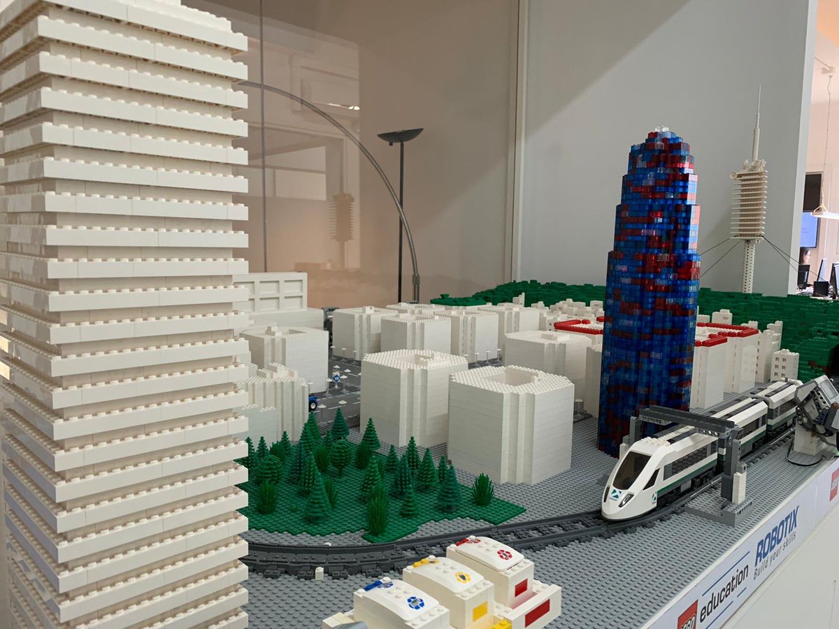 IN future tweet media