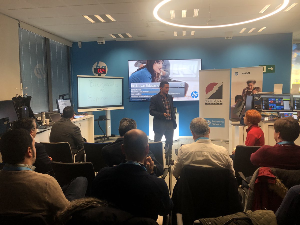 SeringeEDU's tweet image. Comenzamos con nuestro “Evento Educación Seringe y HP” en colaboración con Grupo AE.
Carlos Alonso, Education Lead HP Iberia abre la sesión.
#HPEspana
#ReinventTheClassroom