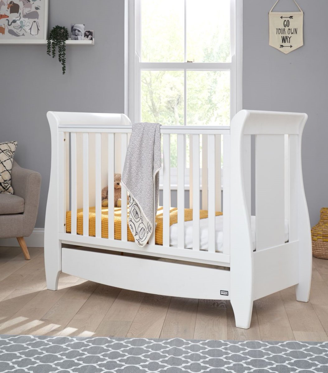 tutti bambini lucas 3 piece nursery furniture set