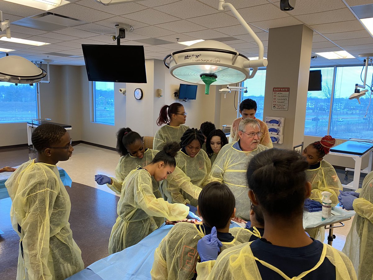 chiefhayes's tweet photo. Awesome cadaver lab Trng for Pike EMT students @Pike_CSC @PikeHighSchool @HosaPike @PikeCCRC @PikeSchools https://t.co/YS8uSJTXz8