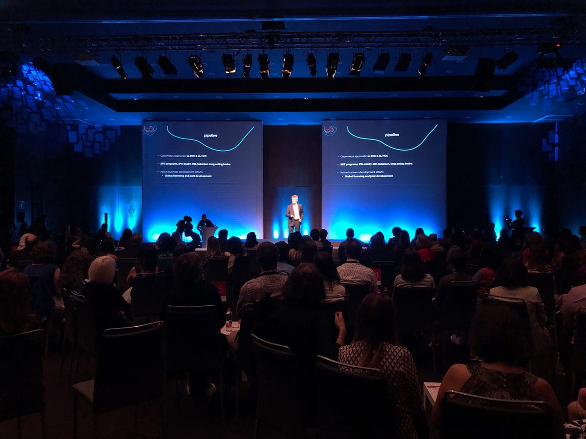 audiovisualstd's tweet photo. Una planificada y correcta iluminación es capaz de ayudar a transmitir nuestro mensaje a la audiencia.

#MICE #ServiciosAudiovisualesSevilla #Congresos #Eventosdeempresa https://t.co/jAmRq0M8Bf