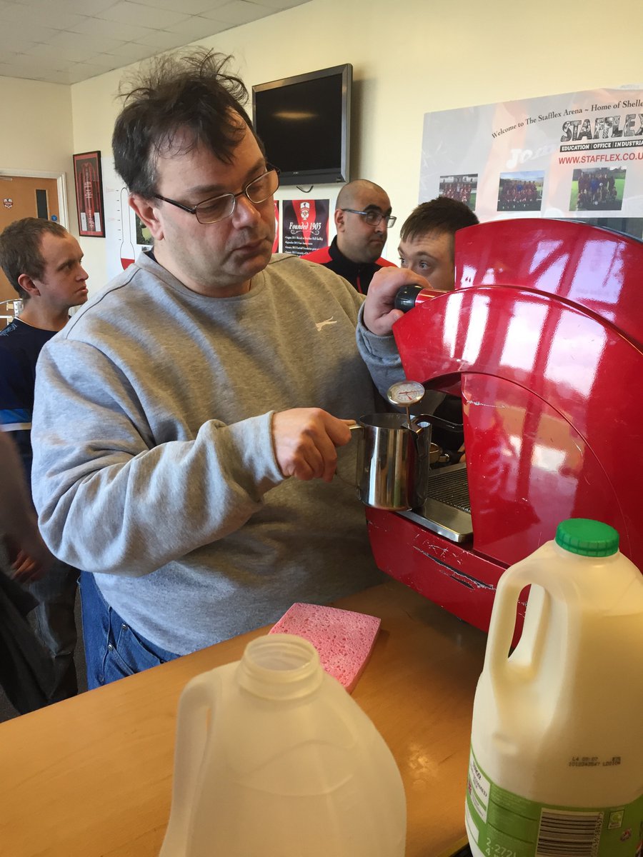 EmployabilityP's tweet photo. Another great day on our course at @Shelley_FC . Our participants did more Bar work and also served coffees using the coffee machine. #baristas #accesshospitality https://t.co/2fcM80pLM4