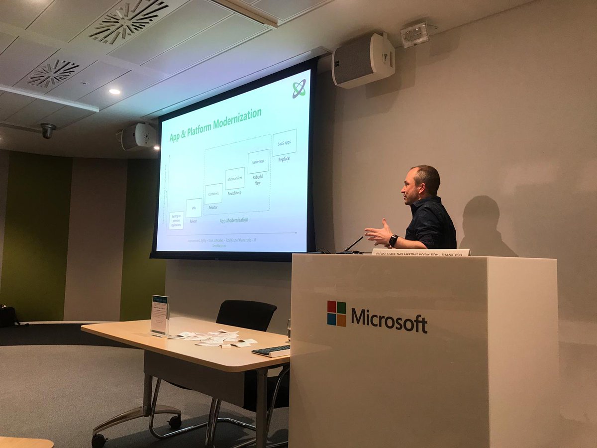 Interceptbv's tweet photo. Intercept goes International!
Gisteren hebben wij samen met Vuzion een Azure Fundamentals workshop mogen geven aan softwarebedrijven bij #Microsoft op het kantoor in Londen.
#Empowering Azure #AzureFundamentalsforISVs #Microsoft #Vuzion https://t.co/qUp9tTjdOZ