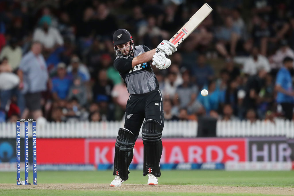 ICC's tweet photo. 2️⃣9️⃣ runs
1️⃣8️⃣ balls

Can New Zealand finish the job?

#NZvIND https://t.co/4tGBeG7Yh5