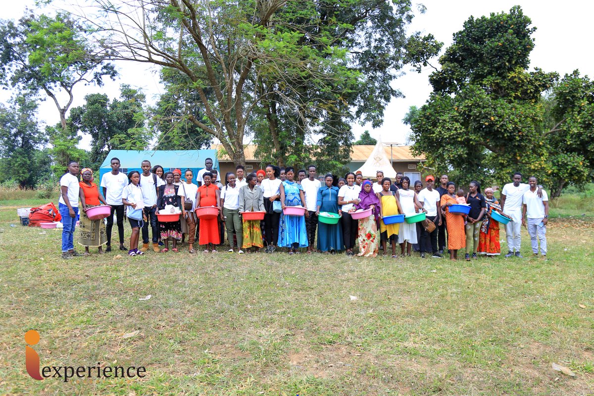 Iexperiencef's tweet photo. “Having a baby is like falling in love again,both with your husband and your child”On our quest to restore hope,smiles and provide support in buzzibwera village, we also visited a health center 3 that has atlst 4 midwives who help in child birth of 50-70 poor women per month. https://t.co/gJbecuN0Ih