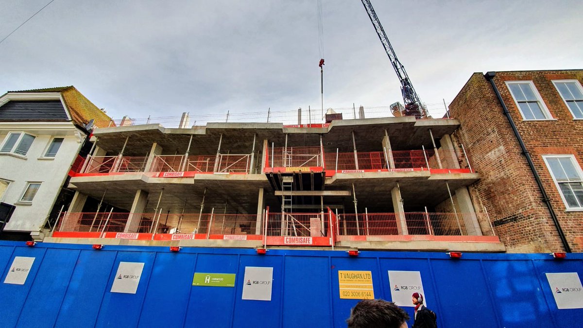 Maith Design tweet media