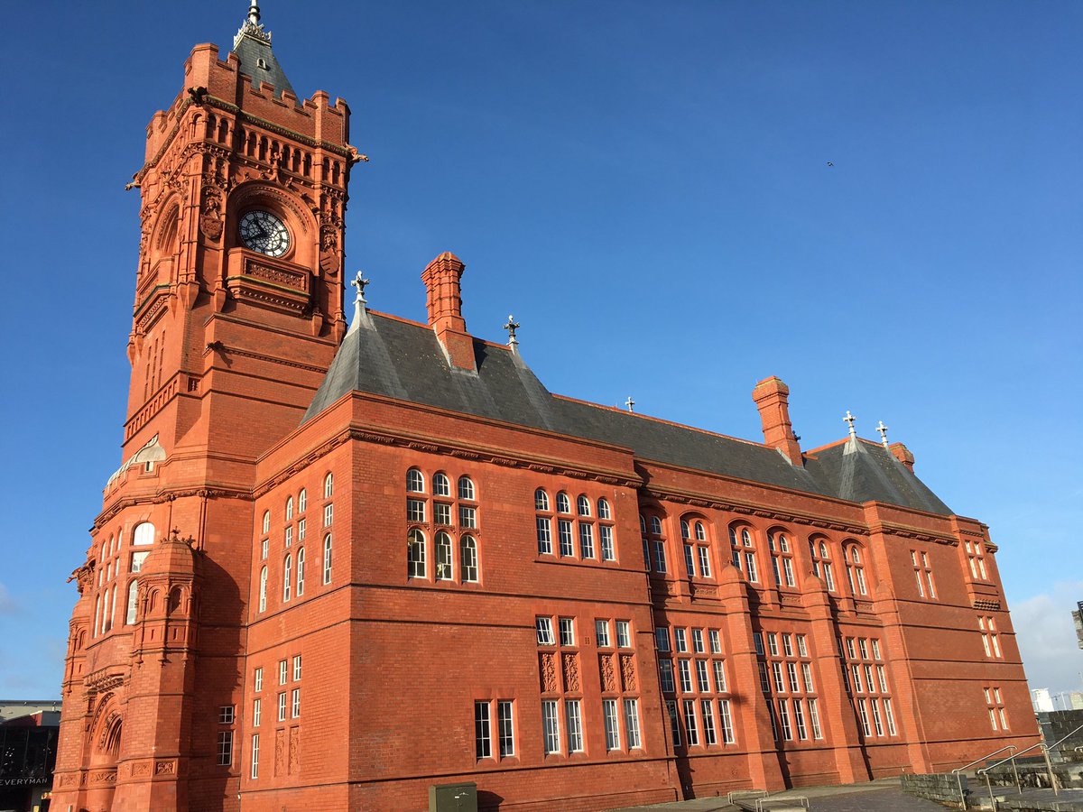 Fine day to be down the bay. If you’re  around don’t forget to check out the #CartographicImaginaries exhibition at @YPierhead! Free. All welcome/Croeso i bawb!