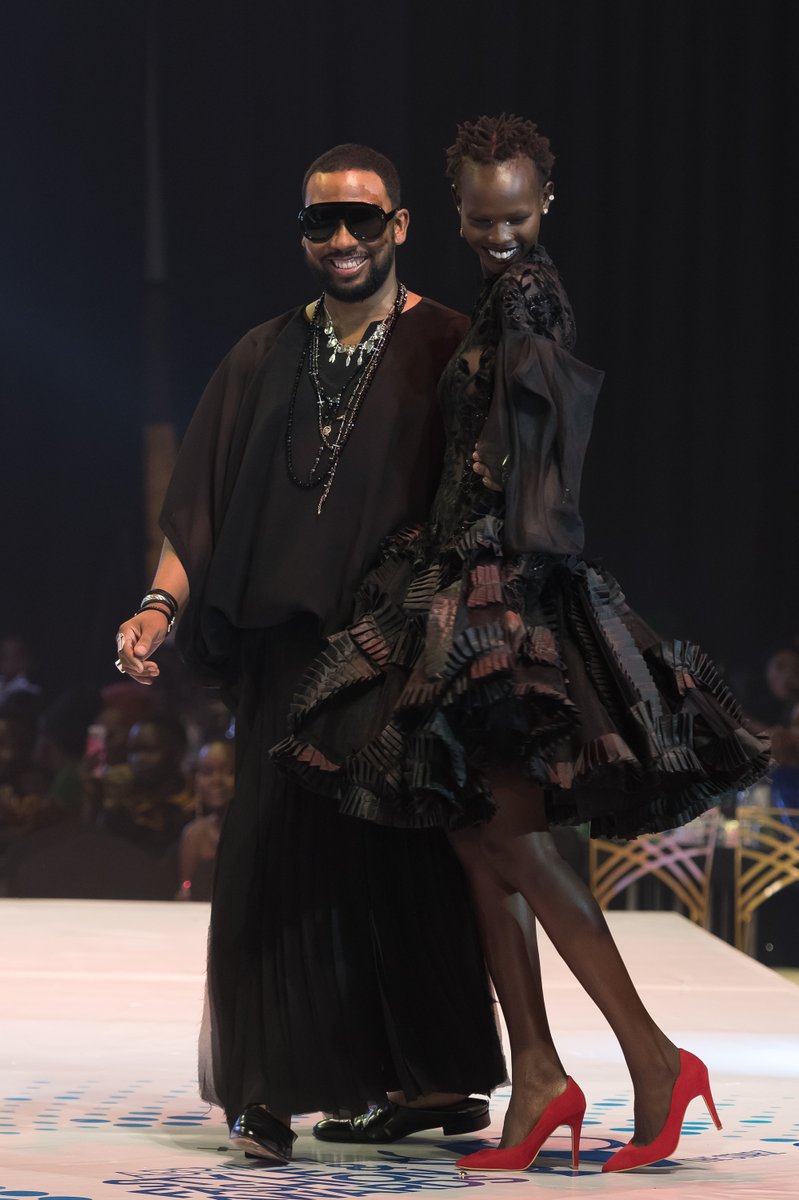 asfawards's tweet photo. 𝙎𝙝𝙤𝙬𝙘𝙖𝙨𝙚𝙙

#ASFA2016
#ASFA2017
#ASFA2018
#ASFA2019

🥳 We’d like to wish the magnificent @Tlale_large  a very happy birthday https://t.co/IkPIKantvo