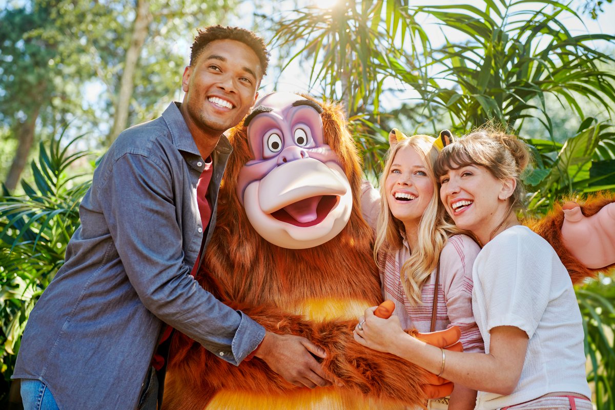 DisneylandParis's tweet photo. À la demande générale, il revient... Faites-nous un tonnerre de RUGISSEMENTS et de RT si vous êtes prêts pour le retour du Festival du Roi Lion et de la Jungle du 20 juin au 13 septembre 2020 ! 🦁🦁  #DisneyWildFestival https://t.co/niAwG1Gnd2