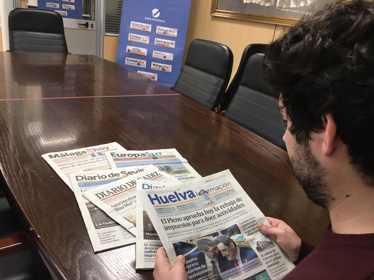 PrensaHuelva's tweet image. #Huelva @La2noticias_tve y @grupojoly , premios 'Huellas' de #Periodismo. prensahuelva.es/actualidad/la-… #Botillo #Bierzo @fape_fape