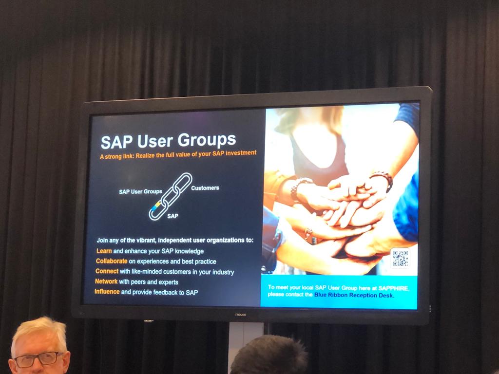 USF_officiel's tweet photo. @ELBLANCHET et @gmperancin de #USF_FR ont participé avec 8⃣ autres #SAPUserGroups à une table ronde sur les sujets clés de 2020 avec @brianpaulduffy, President @SAP #EMEANorth.
➡️ @SAPFinug #LSUG @SAPienceBE @SAPSASWE #SBNNorge @SAPUserGroup @VNSG
🌎 #SAPExperienceCenter https://t.co/WO6O6sytrx