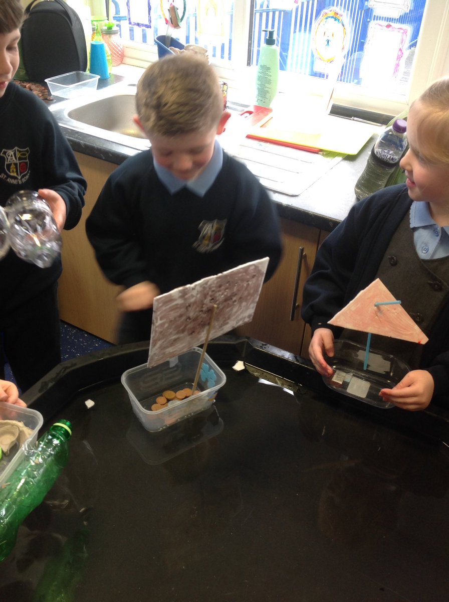 Class3KA_NR's tweet photo. Lots of success with our STEM activity this morning. If our boats sank we could explain why and what we would do next time #floatingchallenge β΅οΈβοΈ https://t.co/mhQkDQmiPt