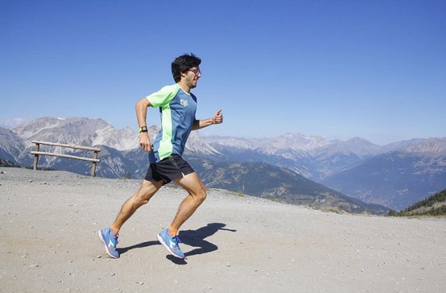 SV_runner's tweet photo. 📍SP173 Strada dell’Assietta, 36km da Usseaux a Sestriere sopra i 2.000 metri, quasi interamente sterrata, percorsa da ciclisti, bikers, escursionisti a piedi o a cavallo ed utenza motorizzata (nei giorni consentiti), dal 1 giugno al 31 ottobre.🏃🏻‍♂️🏰⛰#sunshine #altitude #runner https://t.co/ZmSyemhfcO
