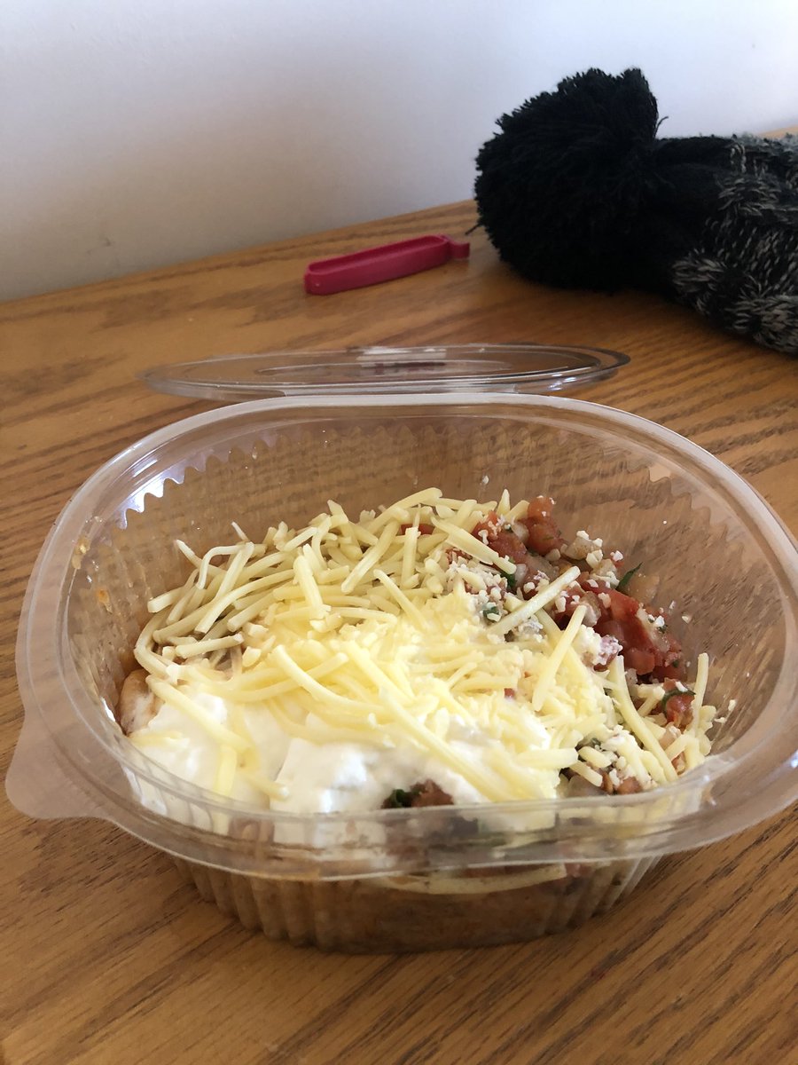 conor_oboyle's tweet photo. @boojum_dublin is this a mis-timed April fools joke or is ‘air’ now an official topping, as it seems to make up half of my burrito here..? https://t.co/q0BlmBSKjI