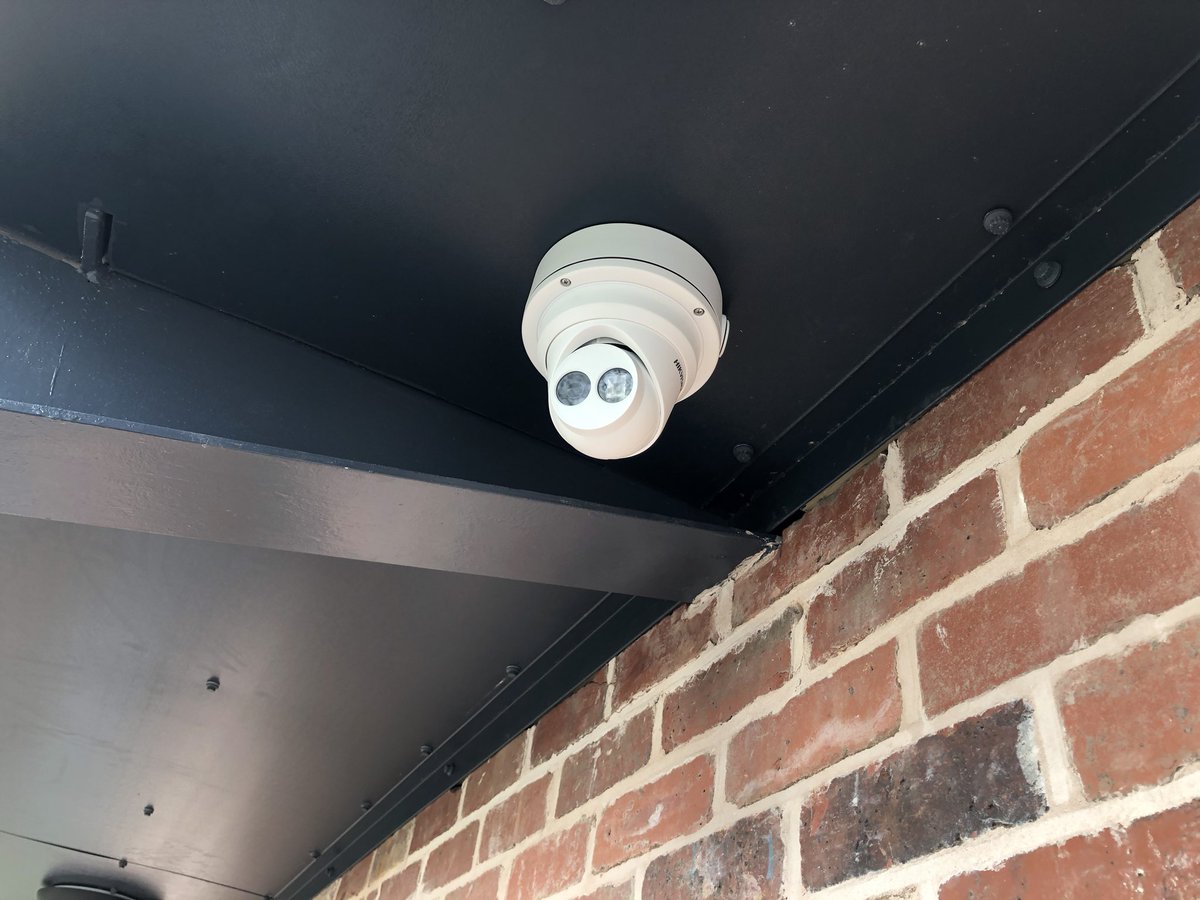 aboutITtweets's tweet photo. It’s a beautiful day for installing CCTV - a bit chilly but lovely location @park_business https://t.co/bG0rckDmRo