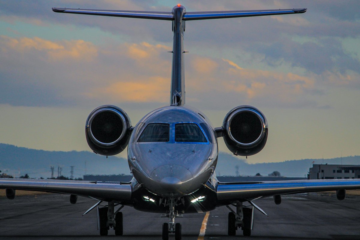 XBRomeoDeltaYan's tweet photo. #legacy500 #E545 @embraer
#bizjet #PrivateJet #avgeek #planespotting #aviationphotography #aviationdaily #aviationlovers #aviation #XACOS #FlyAcross https://t.co/Kbxd6UgeP9