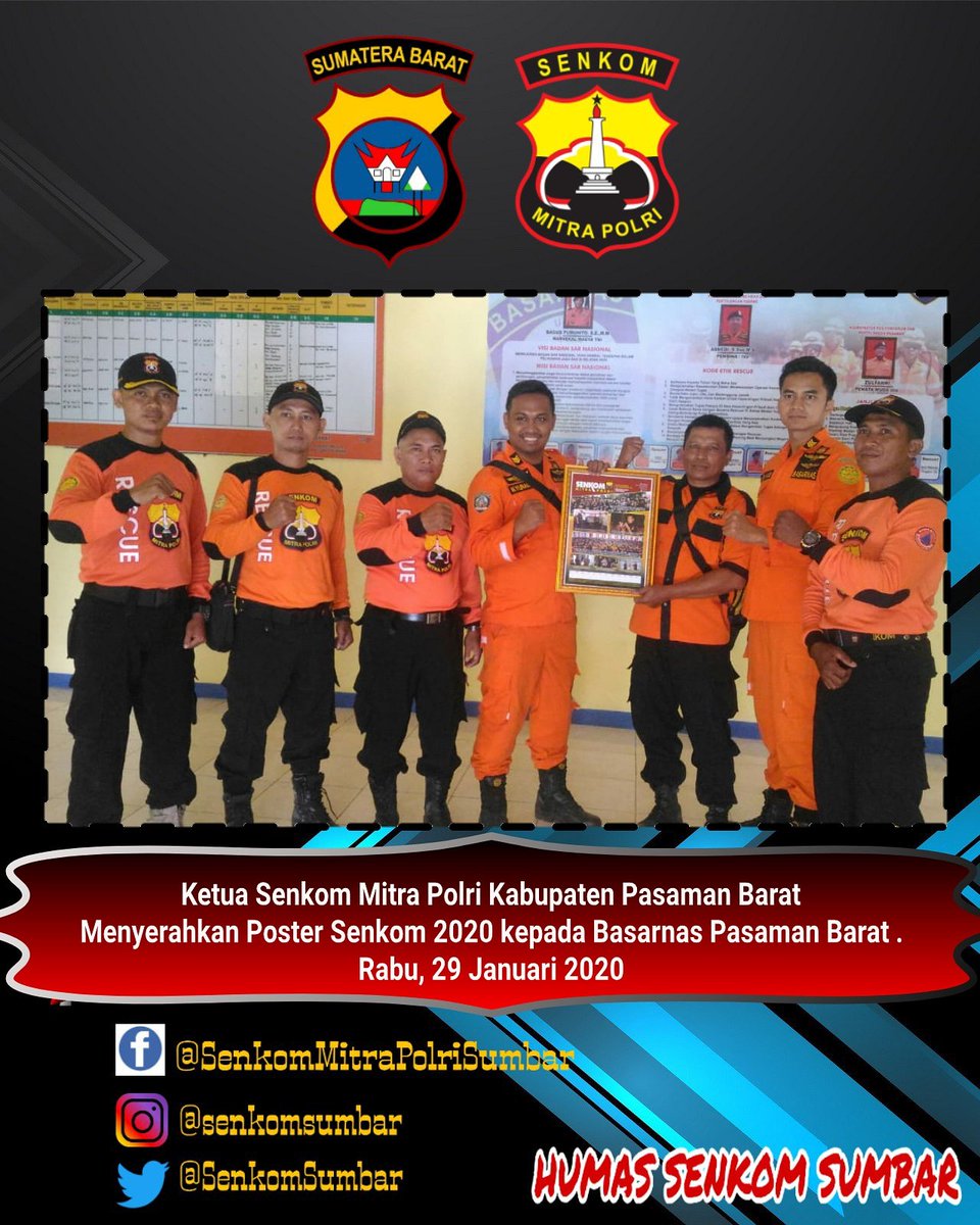 SenkomSumbar's tweet photo. Ketua Senkom Mitra Polri Kabupaten Pasaman Barat menyerahkan Poster Senkom 2020 kepada Basarnas Pasaman Barat . 
Rabu, 29 Januari 2020 https://t.co/XwC5UjBBSn