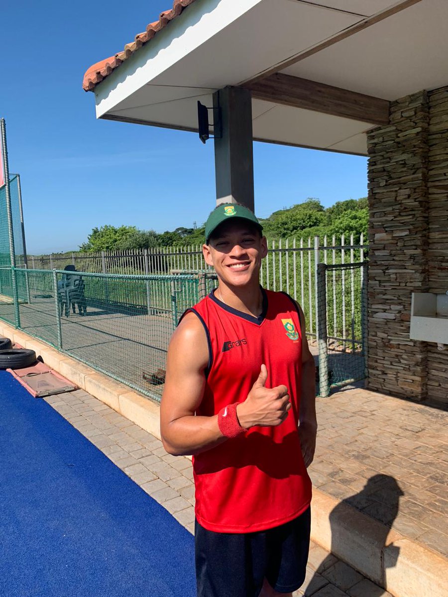 keenoCH10's tweet photo. Camp with the @SA_Hockey_Men 🇿🇦💯🔥 https://t.co/ilh5QR7wg5