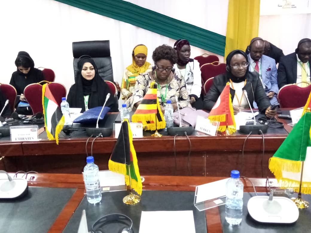 upcibf's tweet photo. Salle B02 réunion des femmes parlementaires Musulman #puic #upci #oic #oci #saudia #BurkinaFaso #ouagadougou #conference #parliament #Sakande https://t.co/X3AKRJ1gnI